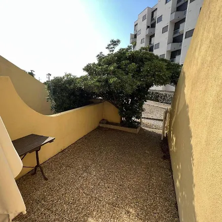 T2 Avec Terrasse, Proche Plage, - Fr-1-81-589 Appartement
