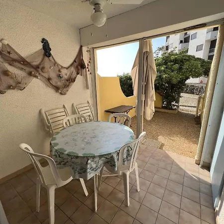Apartment T2 Avec Terrasse, Proche Plage, - Fr-1-81-589 *