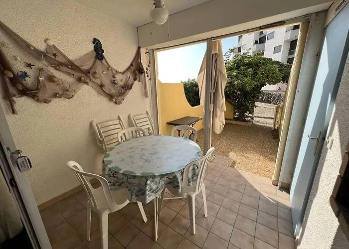 Apartamento T2 Avec Terrasse, Proche Plage, - Fr-1-81-589 *