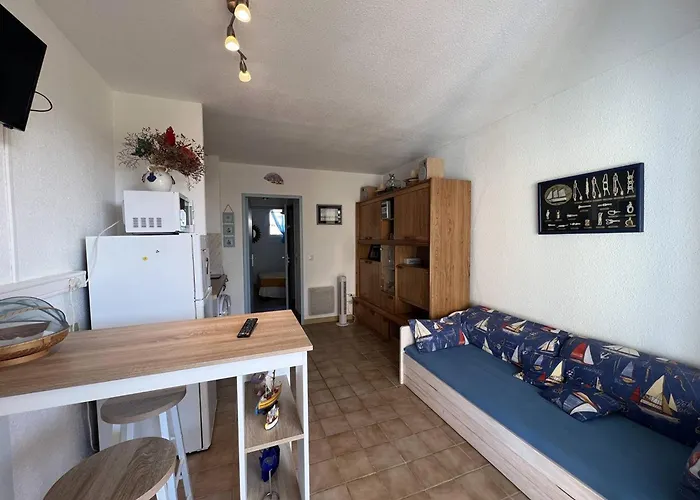 T2 Avec Terrasse, Proche Plage, - Fr-1-81-589 Apartamento